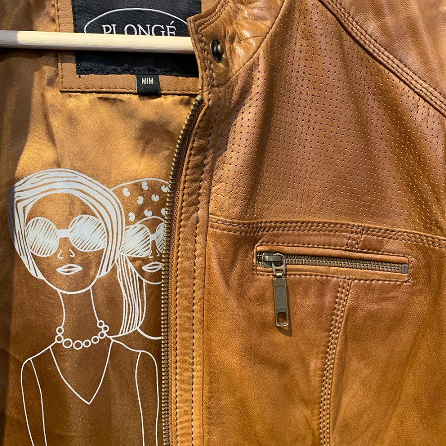 Plongé Women's Leather Jacket close up